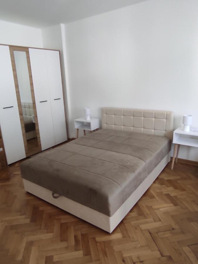 Apartman Nicolas Belgrad Exteriör bild
