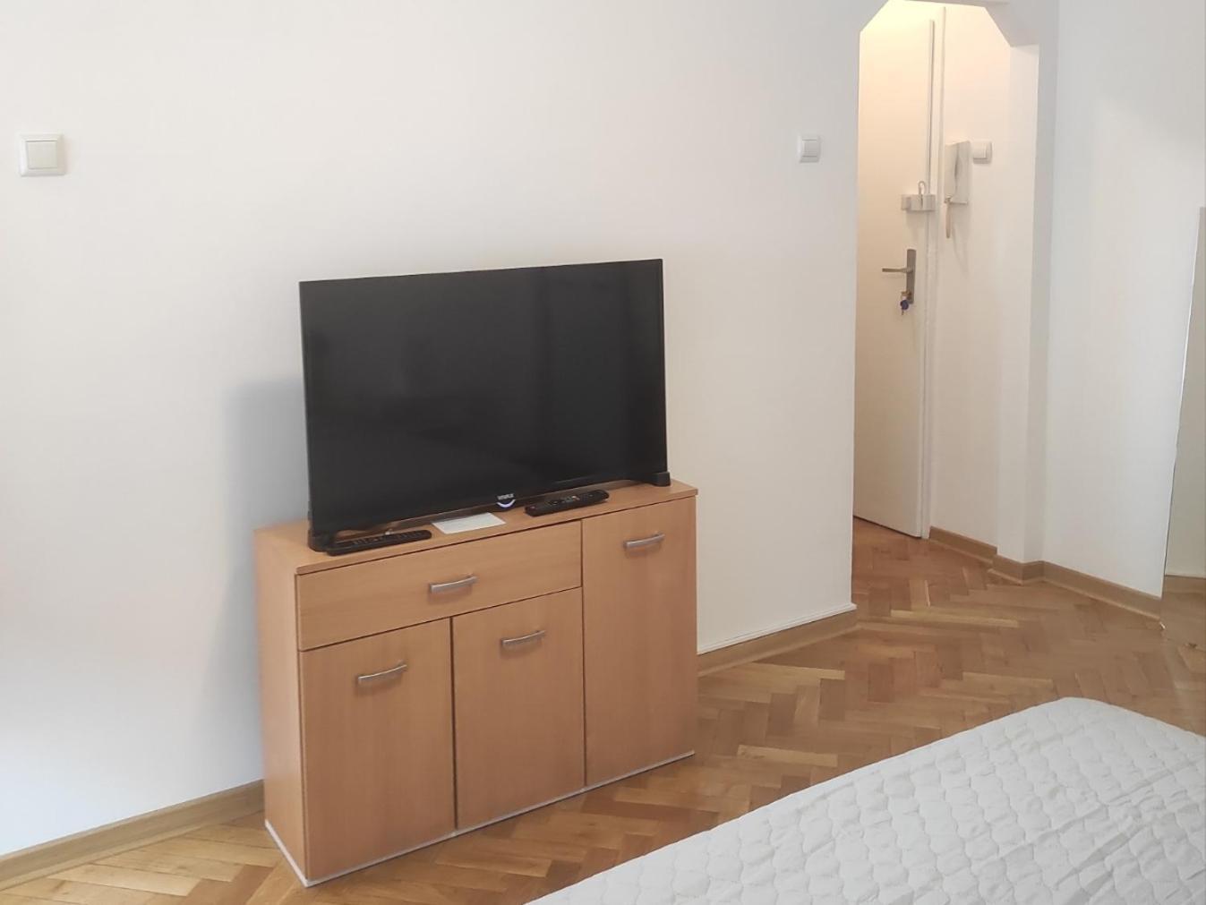 Apartman Nicolas Belgrad Exteriör bild